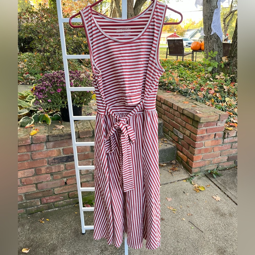 Latched Mama nursing dress size medium